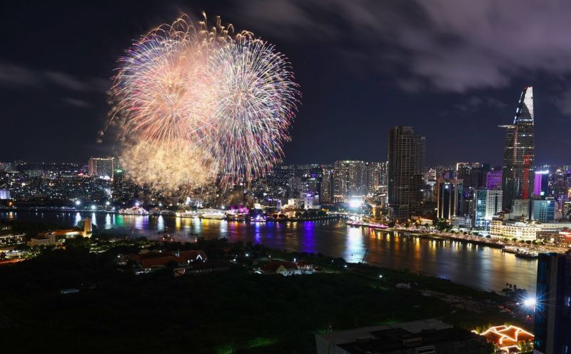 TP. Hồ Chí Minh cấm xe tại nhiều tuyến đường trung tâm đêm Lễ Quốc khánh 2/9