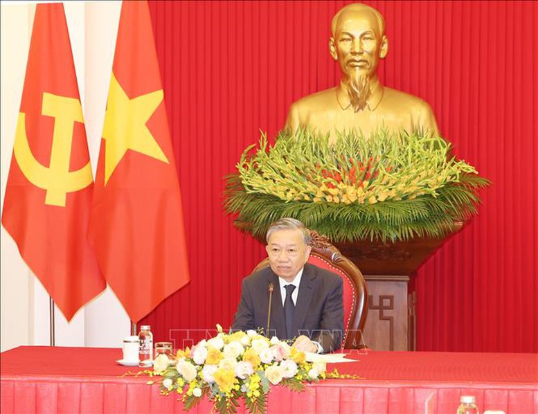 Tổng Bí thư, Chủ tịch nước Tô Lâm điện đàm với Tổng thống Hàn Quốc Yoon Suk Yeol - Ảnh: TTXVN