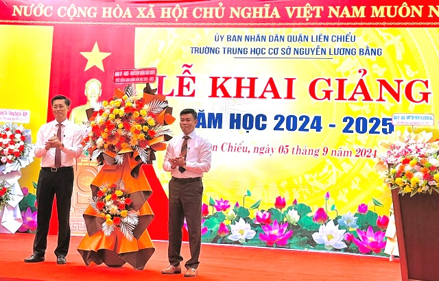 Ông Võ Khoa Nguyên, quận ủy viên, Chánh văn phòng UBND quận Liên Chiểu