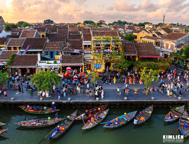 Trước đó, theo dữ liệu từ nền tảng du lịch trực tuyến Agoda công bố, Hội An nằm trong tốp 5 điểm đến được du khách Australia tìm kiếm nhiều nhất trong khoảng từ tháng 6 – 8/2024.