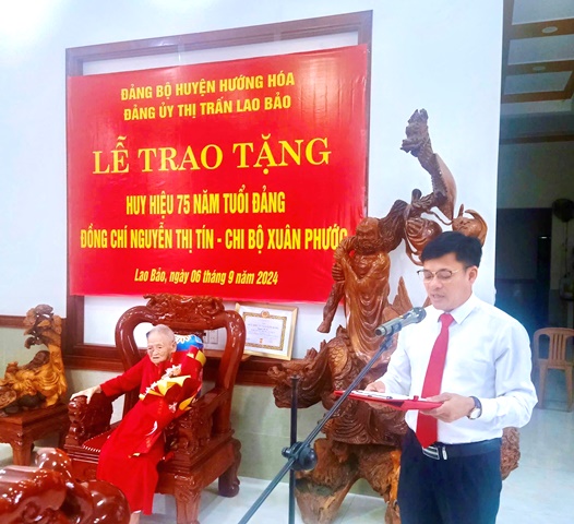 Đồng chí Trần Đình Dũng- Bí thư Đảng ủy Thị Trấn Lao Bảo