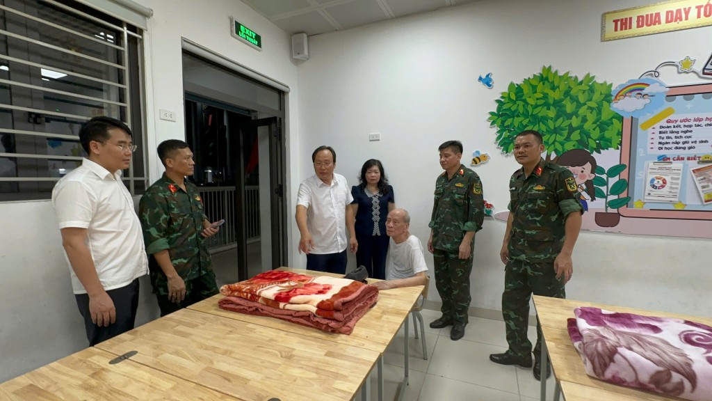 Sẵn sàng cho người dân vào tránh trú trong trường học