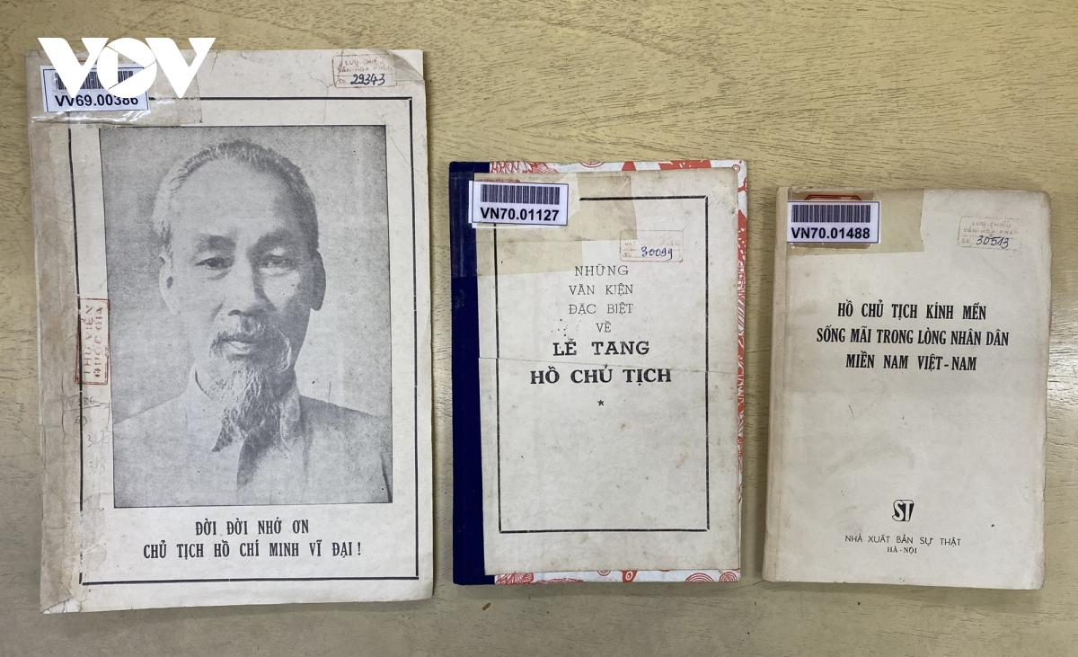 Những cuốn sách tư liệu về lễ tang Chủ tịch Hồ Chí Minh tại Thư viện Quốc gia Việt Nam