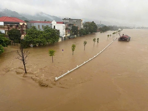 Mưa lũ tại Lào Cai đã gây ra tổn thất nặng nề về người và tài sản