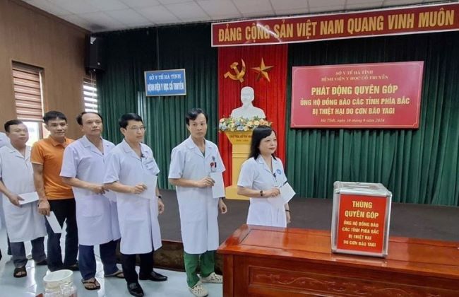 Bệnh viện Y học cổ truyền Hà Tĩnh phát động quyên góp ủng hộ đồng bào các tỉnh phía Bắc.