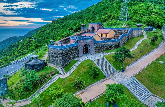 “Thiên hạ đệ nhất hùng quan” trên đỉnh Hải Vân lần đầu tiên được thiết lập wifi miễn phí tốc độ cao