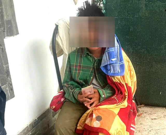 Bình Dương: Giải cứu bé trai lọt cống thoát nước