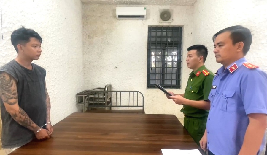 Bắt đối tượng lừa bán xe ô tô trên Facebook, chiếm đoạt hơn 1 tỷ đồng