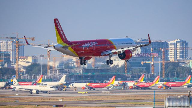 Tàu bay Vietjet tại sân bay ở Ấn Độ