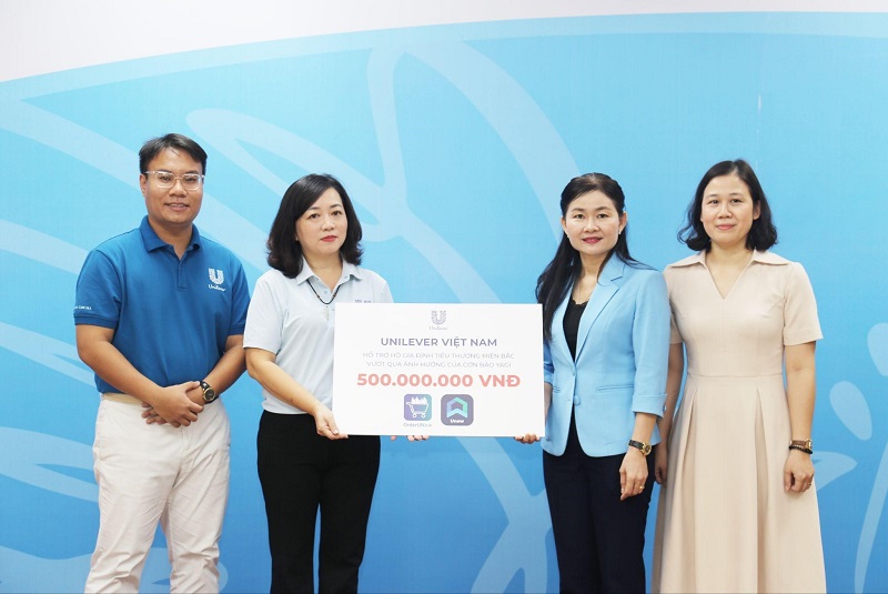 OrderUnow - ứng dụng đặt hàng dành cho tiểu thương của Unilever dành tặng cho tiểu thương miền Bắc 500.000.000 tiền mặt thông qua Hội Phụ nữ Việt Nam