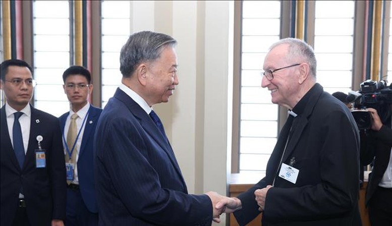Thủ tướng, Hồng y Petro Parolin: Mong muốn tăng cường hơn nữa quan hệ Việt Nam - Vatican