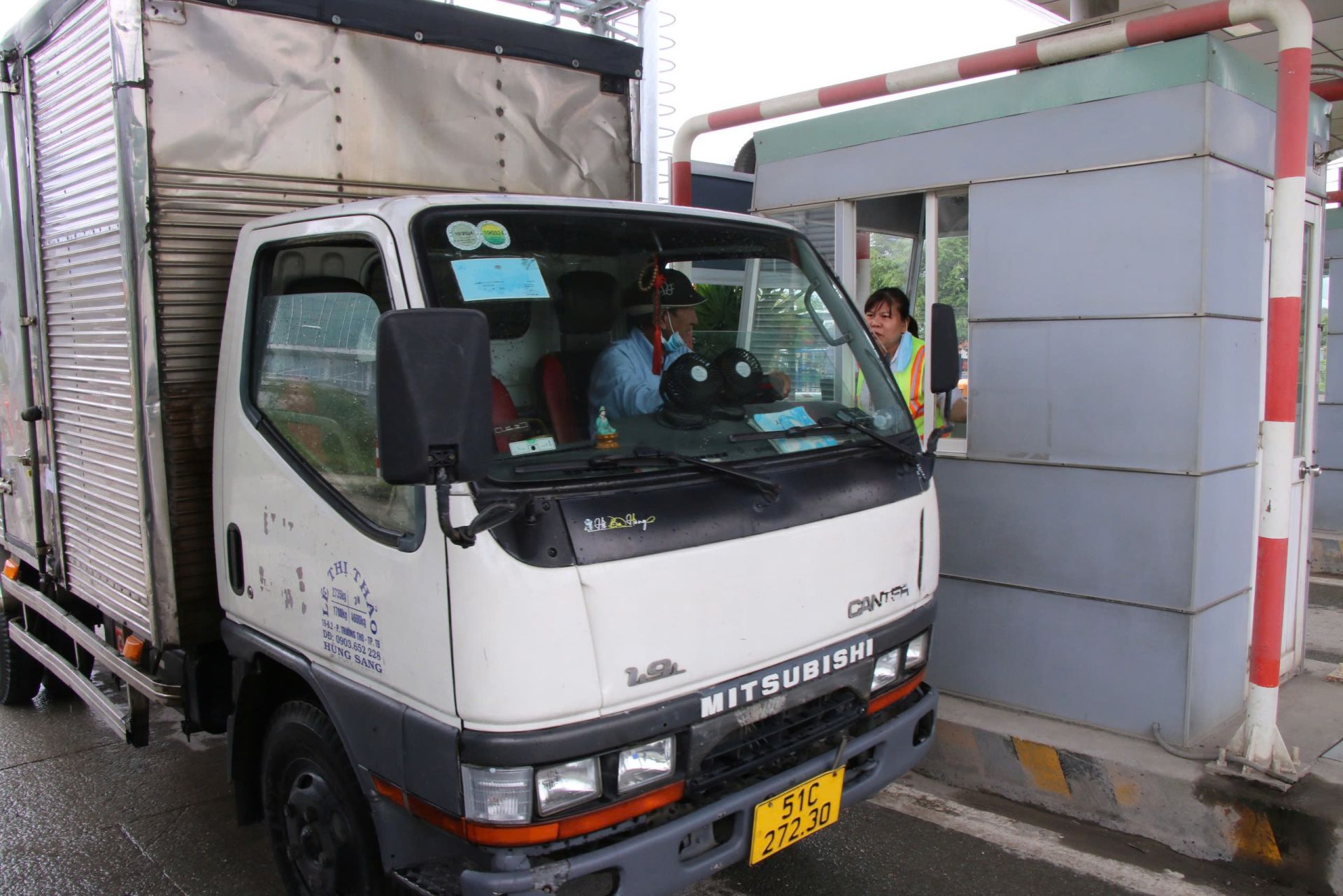 Đề xuất mở rộng đối tượng miễn thu giá dịch vụ khi lưu thông qua trạm BOT Phú Hữu