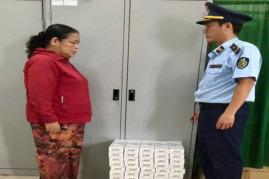 Thừa Thiên Huế: Đẩy mạnh công tác chống buôn bán thuốc lá điếu nhập lậu trên địa