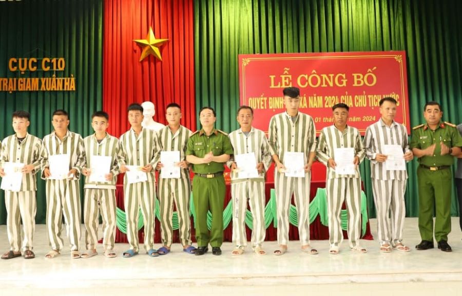 Đặc xá cho 39 phạm nhân đang thụ án tại Hà Tĩnh