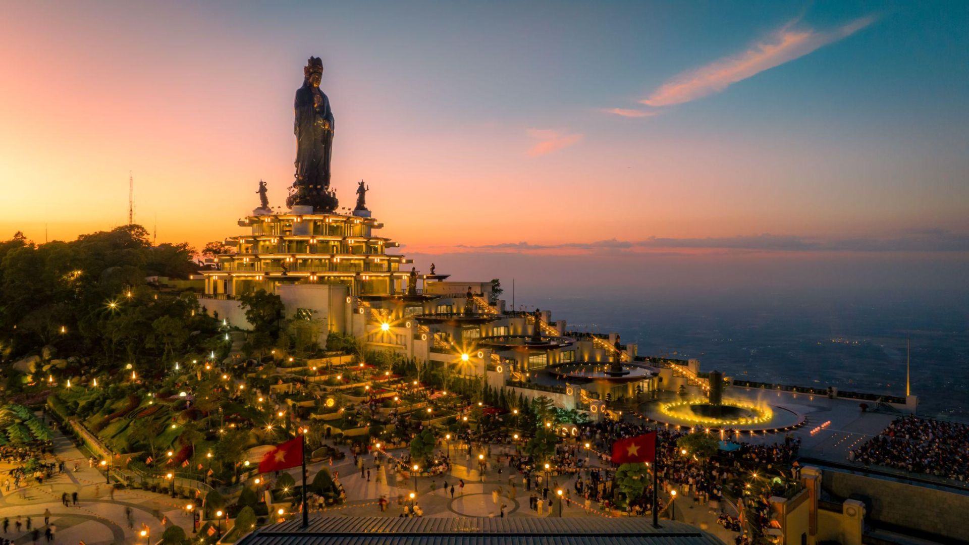 3 điểm đến ngay gần thành phố Hồ Chí Minh khiến nhiều người mê mẩn