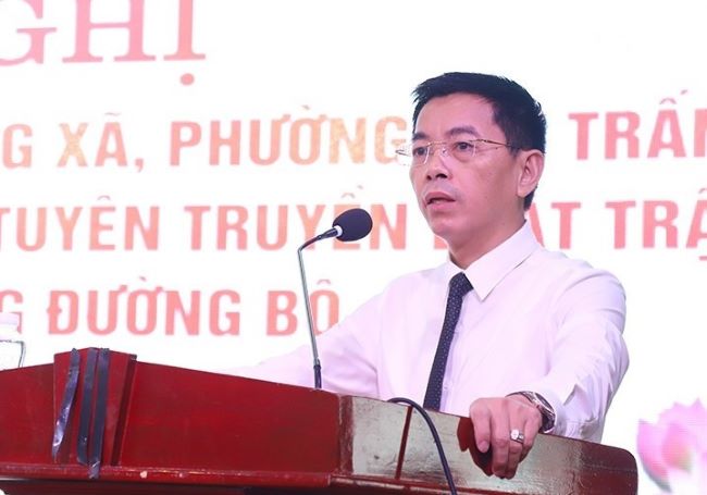 Ông Nguyễn Quốc Tuấn, Giám đốc Sở Tư pháp Hà Tĩnh phát biểu khai mạc buổi tập huấn.