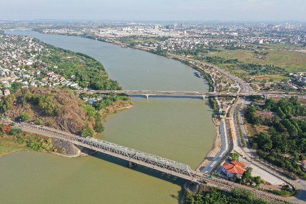 Thành phố nằm bên bờ sông Mã có nhiều tiềm năng và lợi thế.