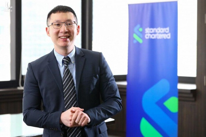 Ông Tim Leelahaphan, chuyên gia kinh tế Việt Nam và Thái Lan, Ngân hàng Standard Chartered.