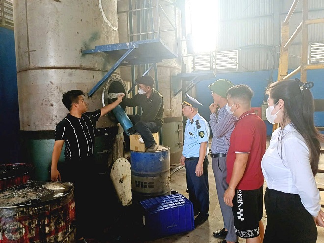 Thời gian qua, Cục QLTT tỉnh Thái Nguyên đã kiểm tra, phát hiện và xử lý nhiều vụ vi phạm trên địa bàn tỉnh Thời gian qua, Cục QLTT tỉnh Thái Nguyên đã kiểm tra, phát hiện và xử lý nhiều vụ vi phạm trên địa bàn tỉnh