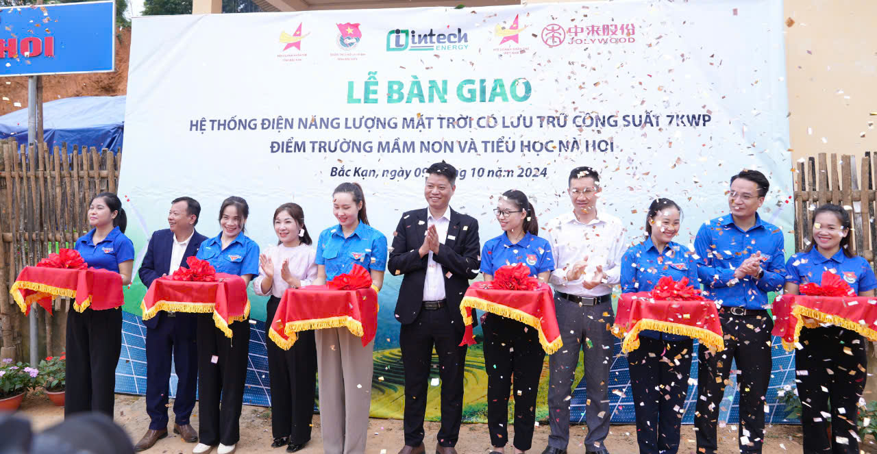 Intech Energy bàn giao Hệ thống Điện năng lượng mặt trời cho hai (02) điểm trường tại Thôn Nà Hoi, Xã Bộc Bố, Huyện Pác Nặm, Tỉnh Bắc Kạn.