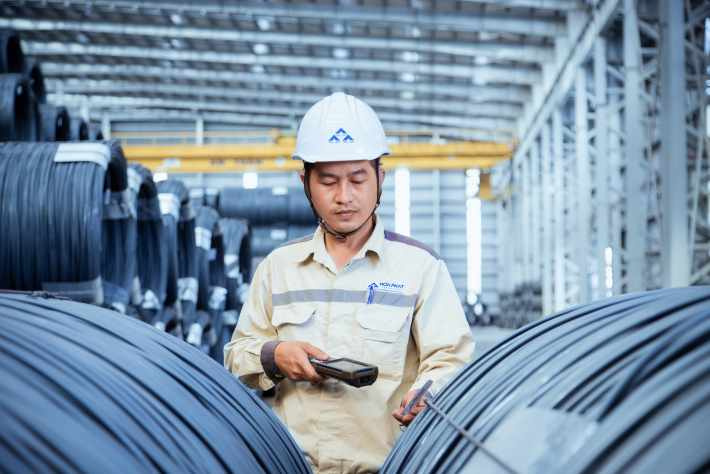 Chốt phiên giao dịch ngày 9/10, giá cổ phiếu HPG tăng lên 27.500 đồng/cổ phiếu.