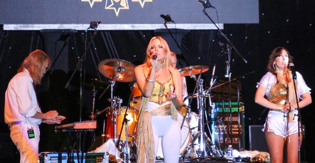 Đà Nẵng: Dấu ấn sâu đậm với đêm nhạc hội quốc tế “The Music of ABBA”