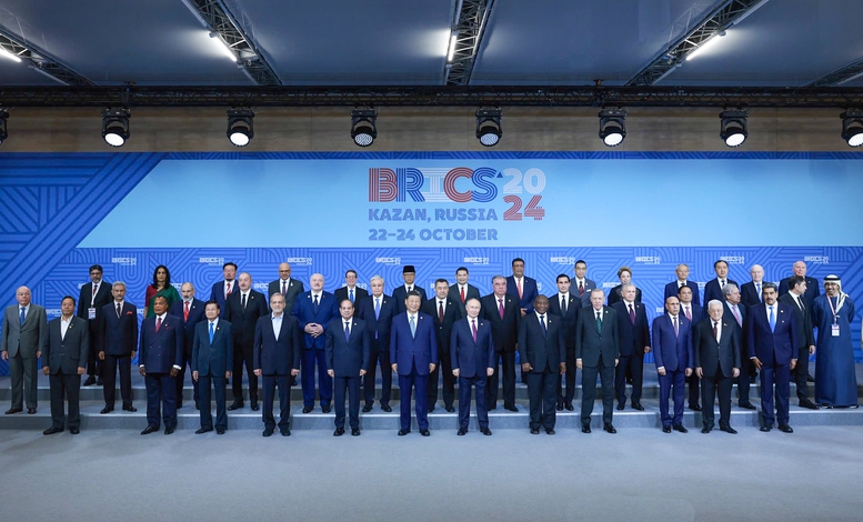 Thủ tướng Phạm Minh Chính và các nhà lãnh đạo các nước dự Hội nghị BRICS mở rộng năm 2024 - Ảnh: VGP/Nhật Bắc