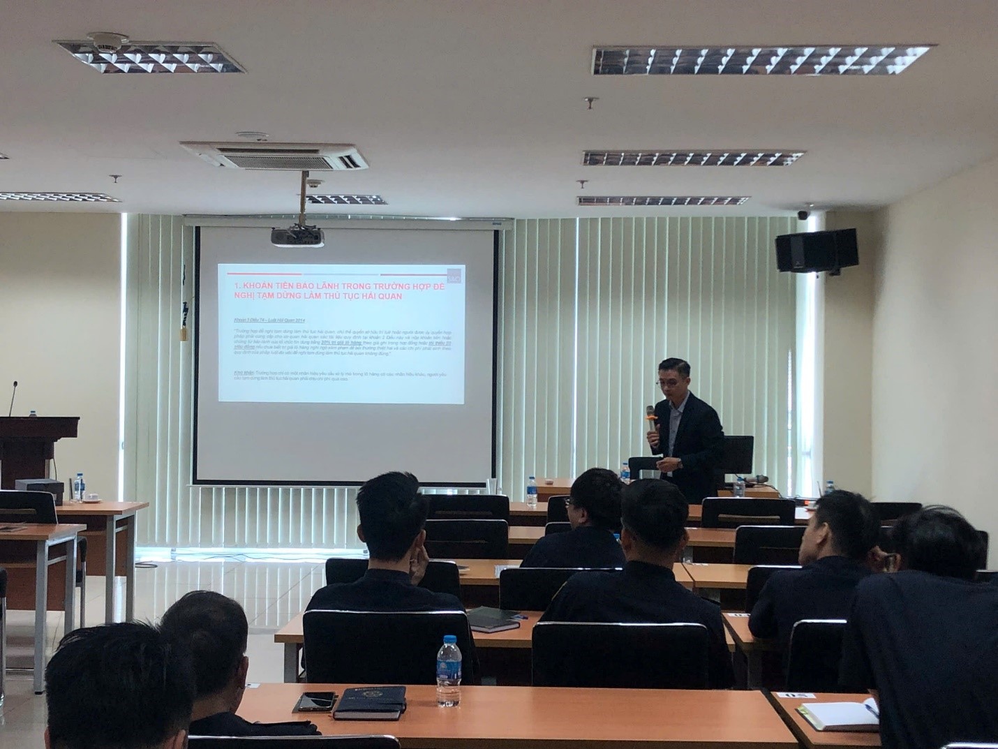 Hải quan Hải Phòng nâng cao kỹ năng nhận diện hàng giả mạo