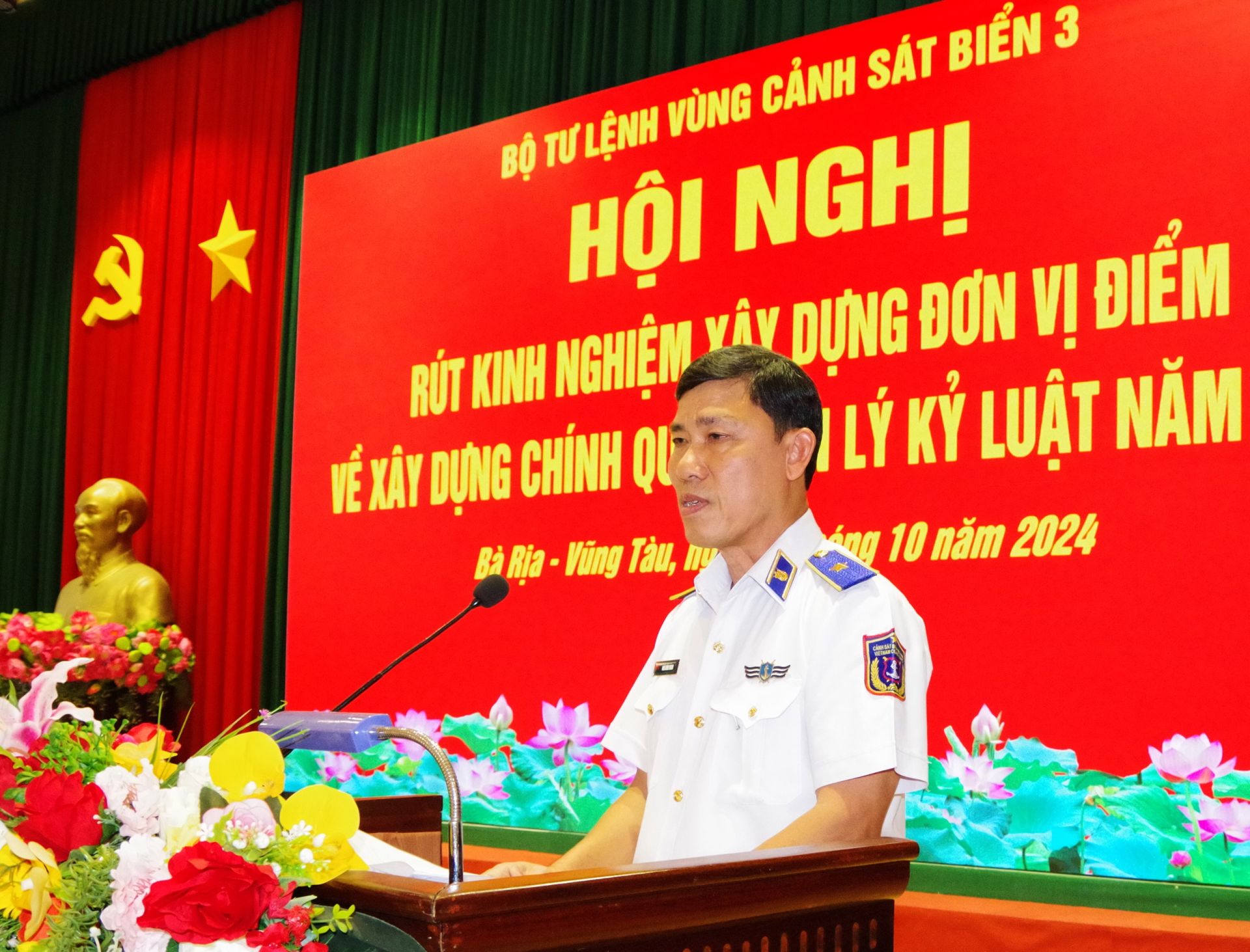 Thiếu tướng Ngô Bình Minh, Tư lệnh Vùng Cảnh sát biển 3 phát biểu kết luận Hội nghị.