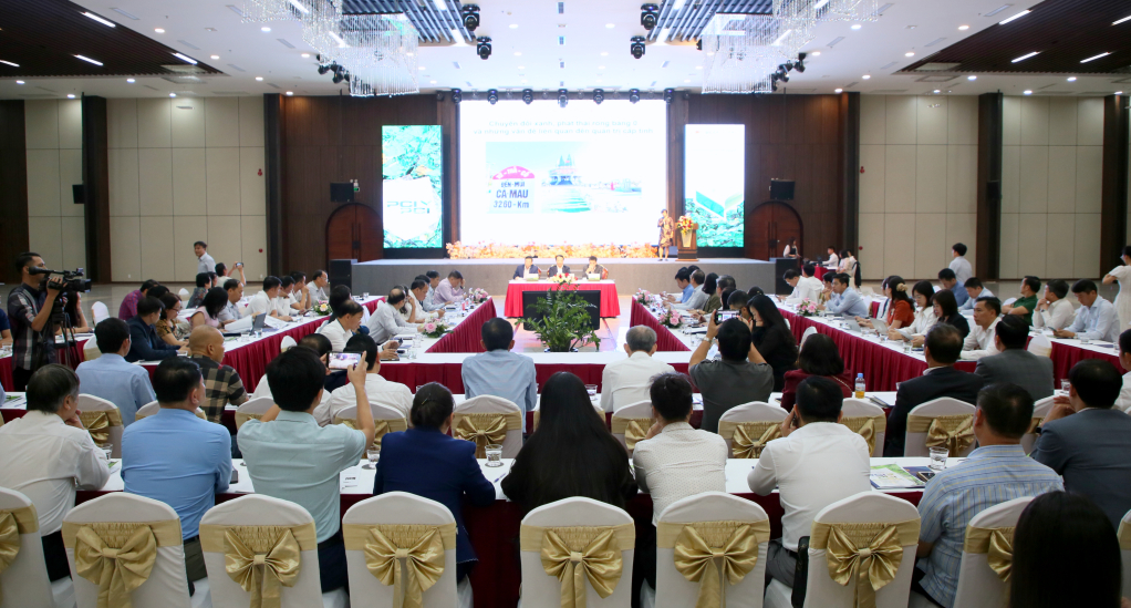 Hội thảo chuyên đề về cải thiện môi trường đầu tư kinh doanh và tăng trưởng xanh