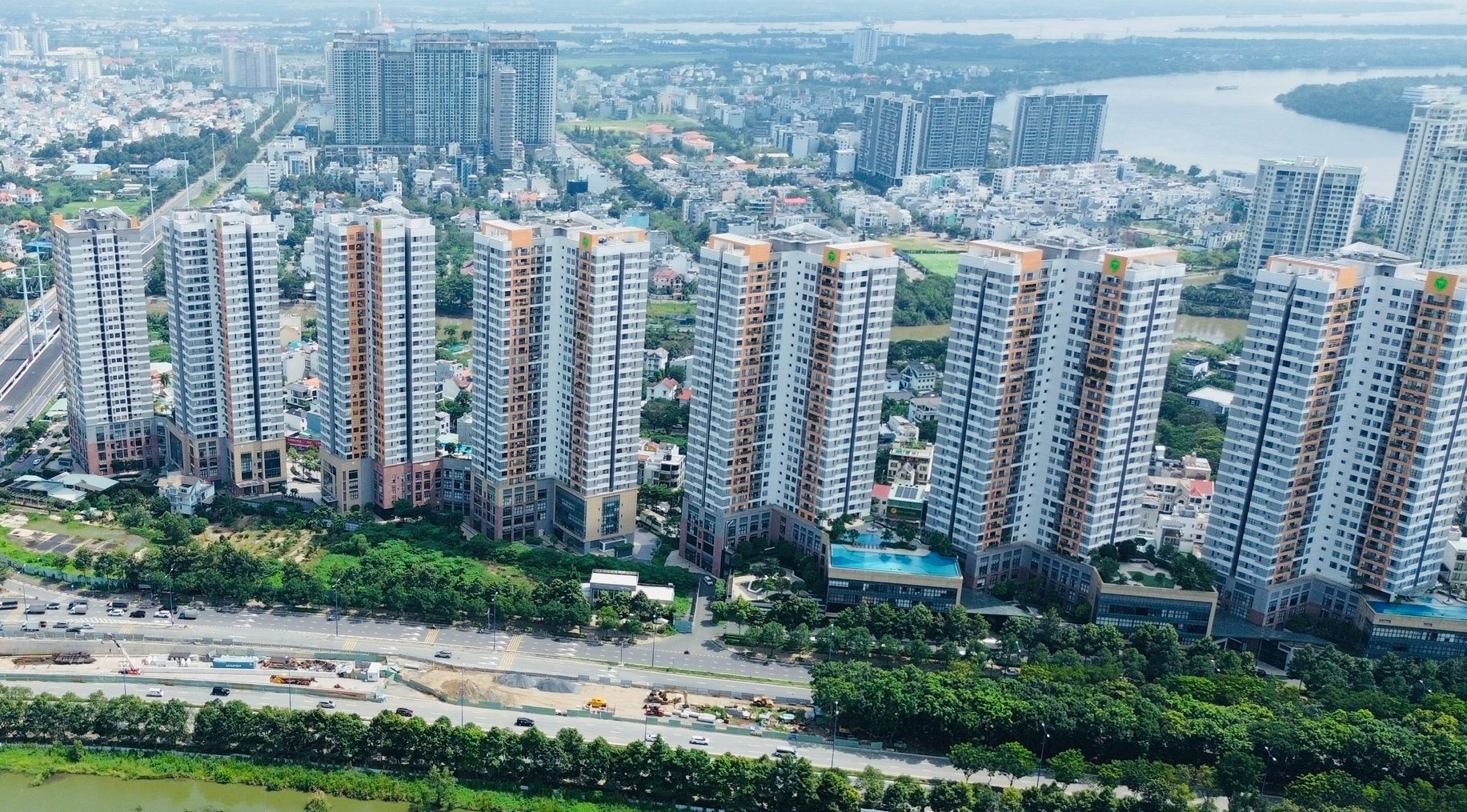 TP. Hồ Chí Minh lập tổ công tác cấp giấy chứng nhận cho nhà ở thương mại