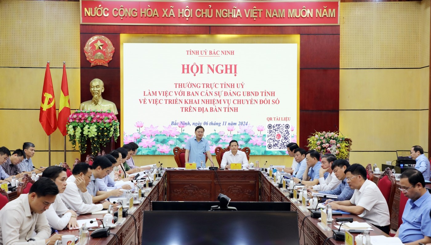 Toàn cảnh buổi làm việc