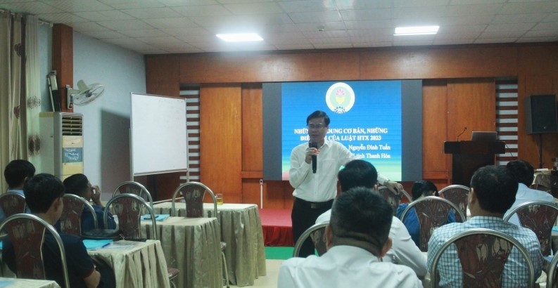 Thanh Hóa: Tập huấn nghiệp vụ, phương án sản xuất kinh doanh cho các HTX điện năng