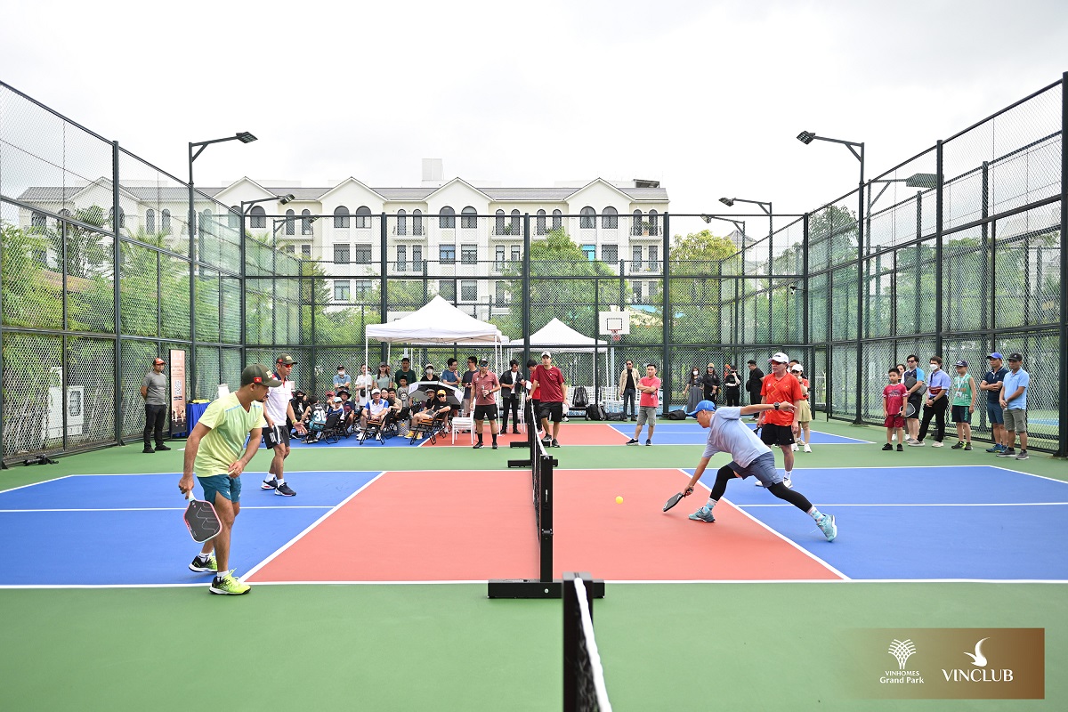 7 sân tập pickle ball vừa được bổ sung vào chuỗi tiện ích thể thao tại Vinhomes Grand Park