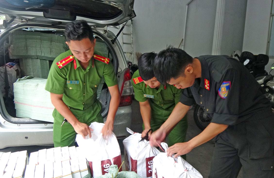 Long An triển khai cao điểm phòng, chống buôn lậu, gian lận thương mại, hàng giả tháng cuối năm và trước, trong, sau tết Nguyên đán Ất Tỵ 2025