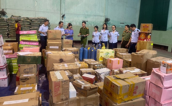 Lực lượng Quản lý thị trường phát hiện, xử lý 41.725 vụ vi phạm trong 10 tháng