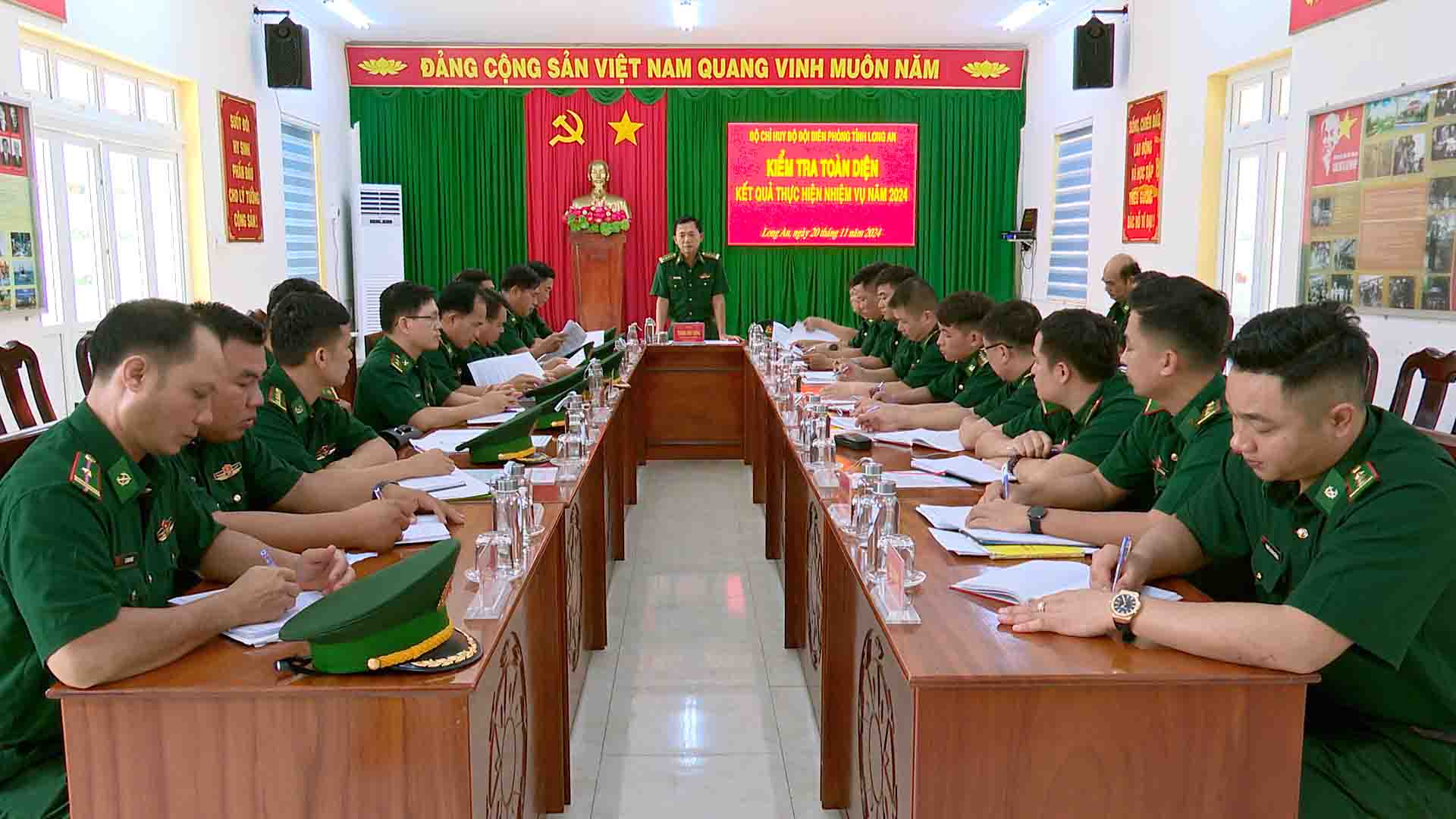 Đại tá Trương Thùy Dương - Phó Chỉ huy trưởng Nghiệp vụ BĐBP tỉnh, Trưởng đoàn kiểm tra kết luận đợt kiểm tra.