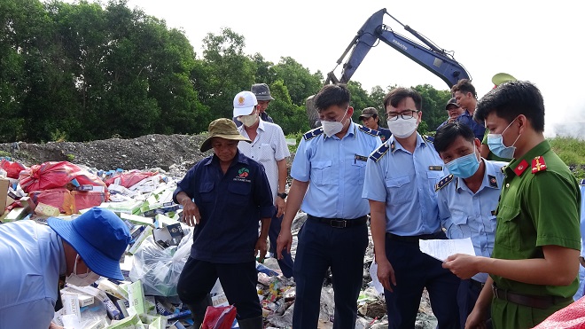 Tây Ninh: Tiêu hủy hơn 62.000 bao thuốc lá