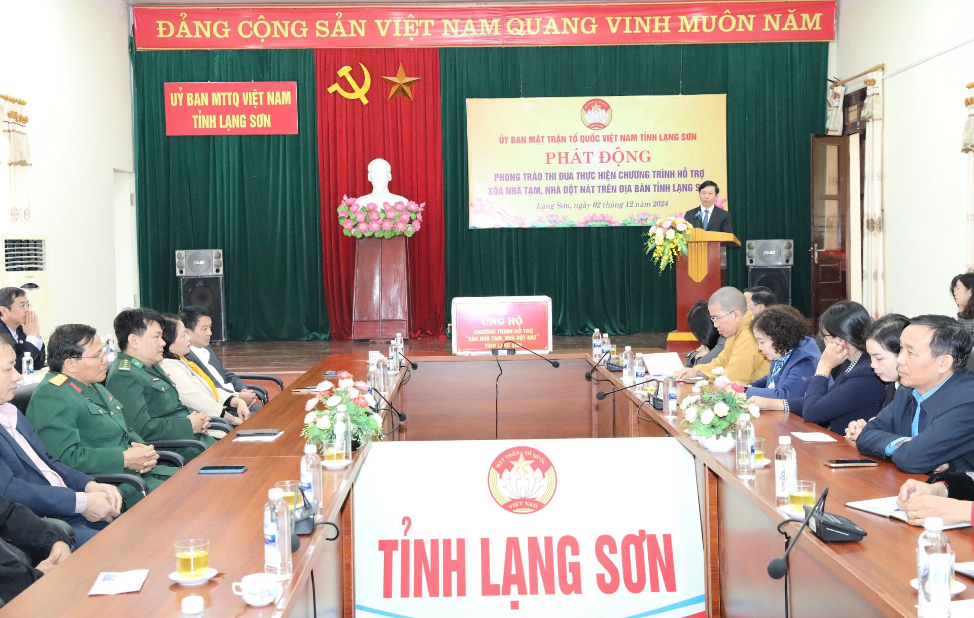 Quang cảnh buổi lễ phát động