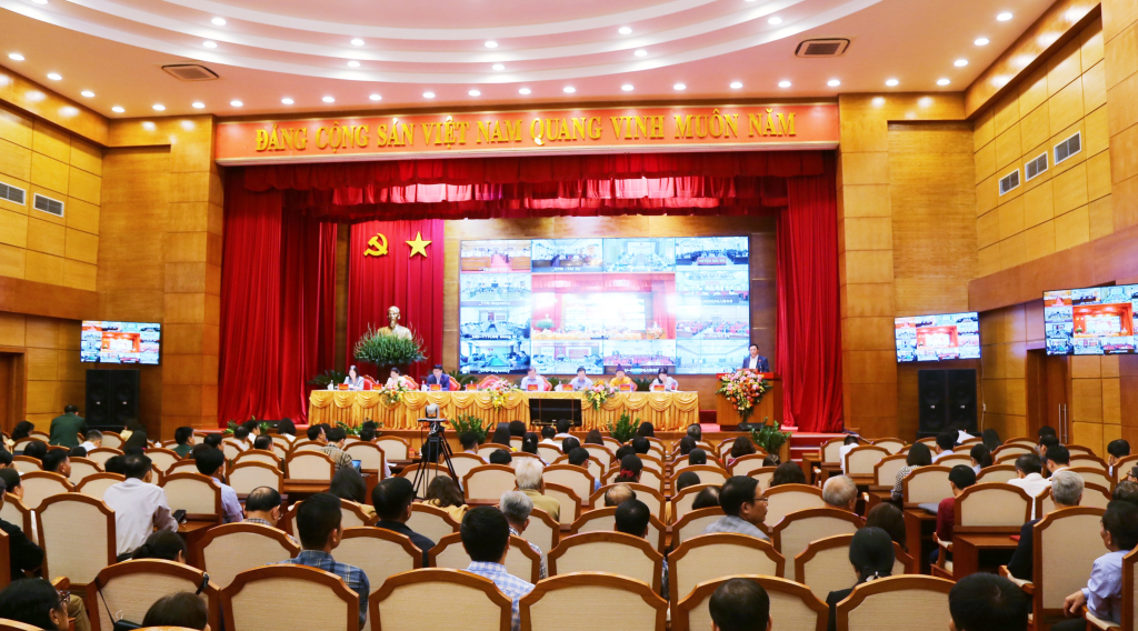 Đoàn ĐBQH tỉnh Quảng Ninh tiếp xúc cử tri sau kỳ họp thứ 8, Quốc hội khóa XV