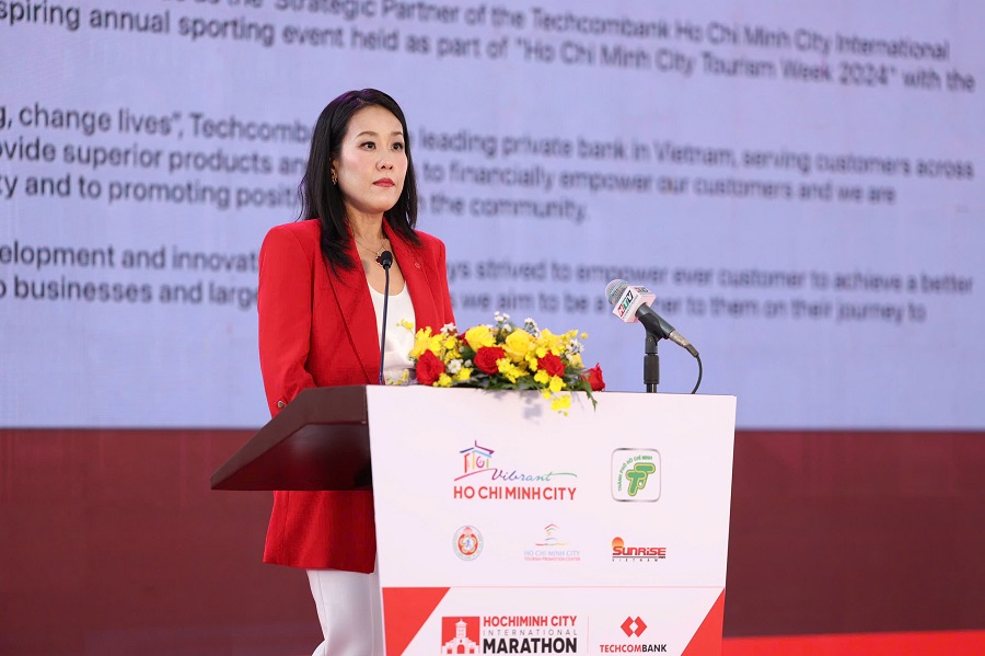 Bà Thái Minh Diễm Tú - Giám đốc khối tiếp thị Ngân hàng kỹ thương Việt Nam (Techcombank)