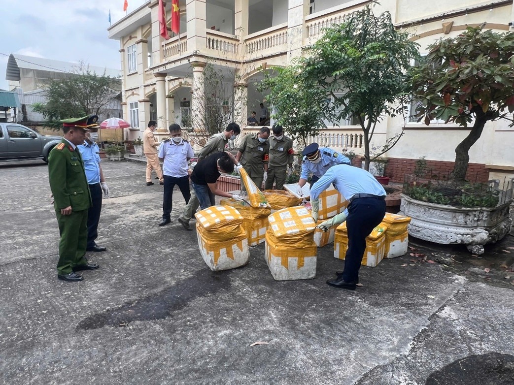 Ngăn chặn 750 kg sản phẩm động vật không đảm bảo yêu cầu vệ sinh thú y và ATTP