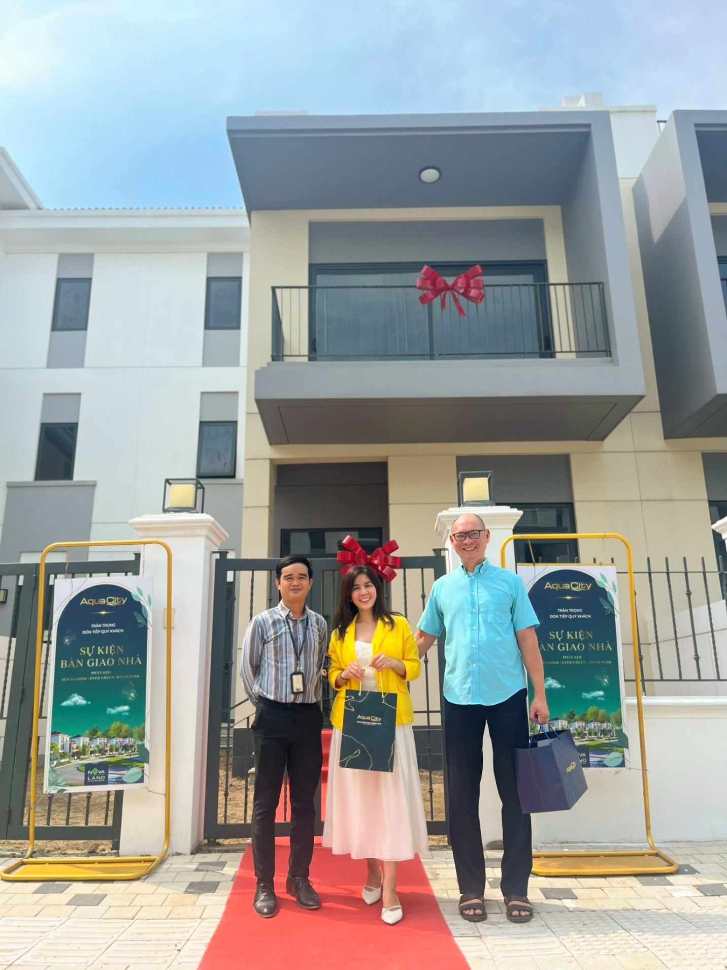 Aqua City nhộn nhịp bàn giao sản phẩm nhà phố, biệt thự tại hàng loạt phân khu khác tại Ever Green, Sun Harbor 2,3,…