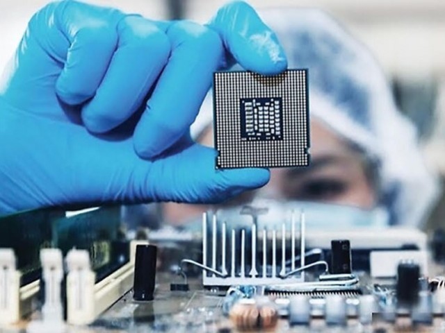 Nghệ An đẩy mạnh đào tạo nhân lực cho ngành công nghiệp bán dẫn và một số ngành công nghệ cốt lõi