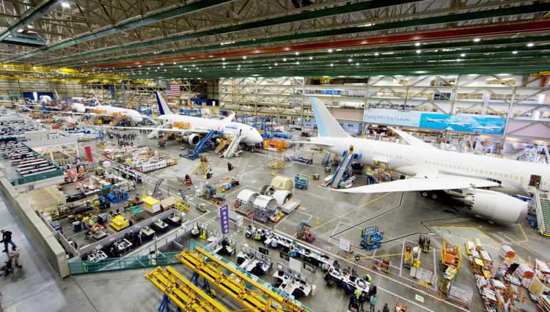 Bên trong nhà máy của Boeing ở Seattle. Ảnh: NHZ