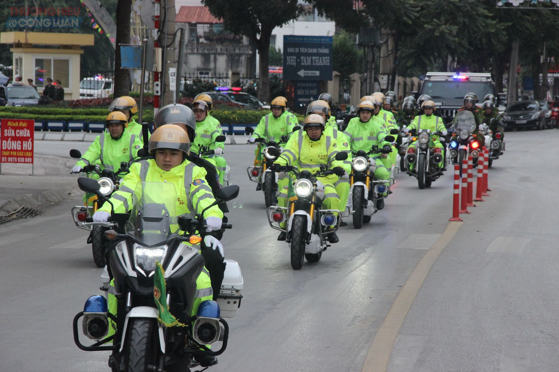 Các lực lượng Công an tỉnh Lạng Sơn diễu hành biểu dương lực lượng dọc một số tuyến đường trung tâm thành phố Lạng Sơn, tỉnh Lạng Sơn