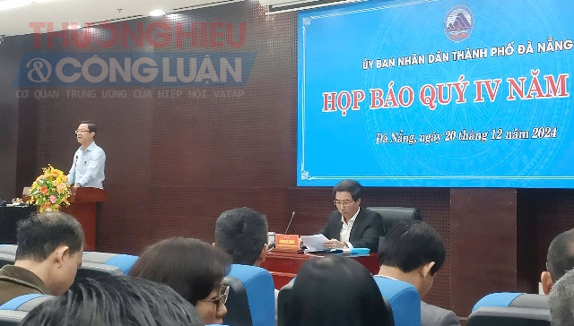 Quang cảnh buổi họp báo