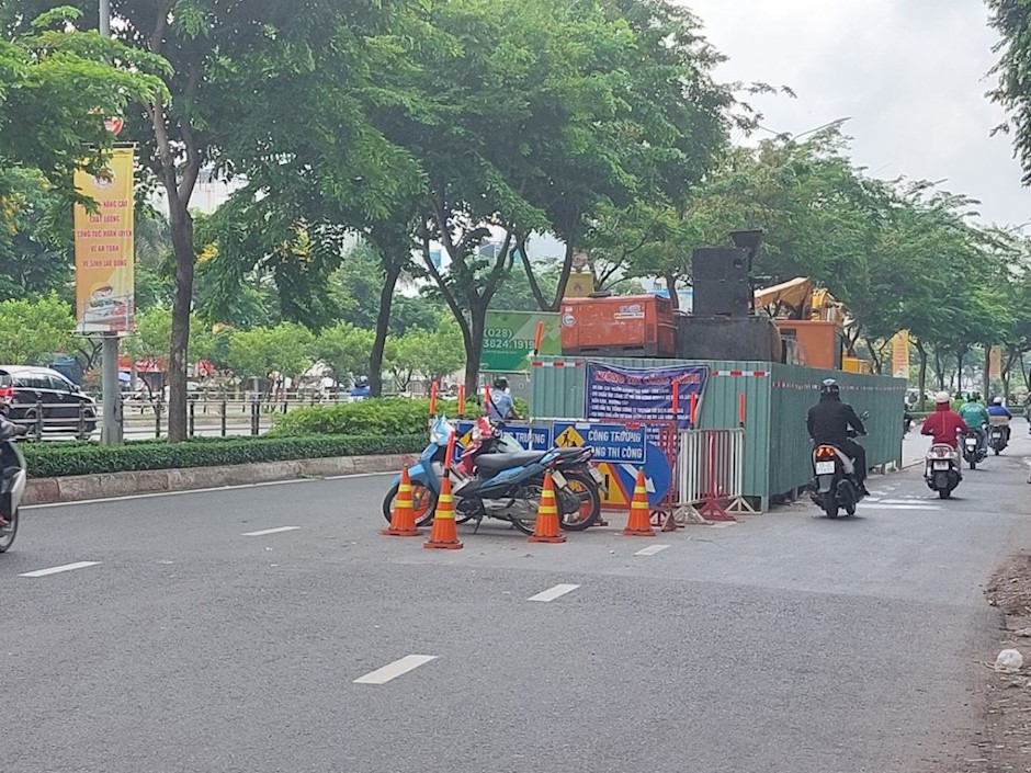 TP. Hồ Chí Minh: Xử lý tình trạng chiếm dụng bến xe làm nơi buôn bán