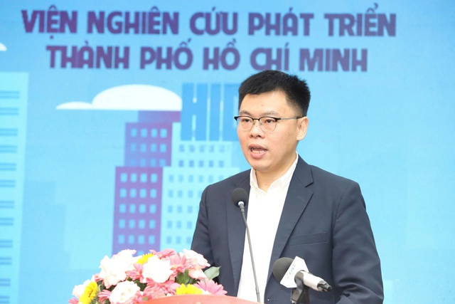 Ông Trương Minh Huy Vũ, Viện trưởng Viện Nghiên cứu phát triển TPHCM phát biểu đề dẫn Hội thảo - Ảnh: VGP/Vũ Phong