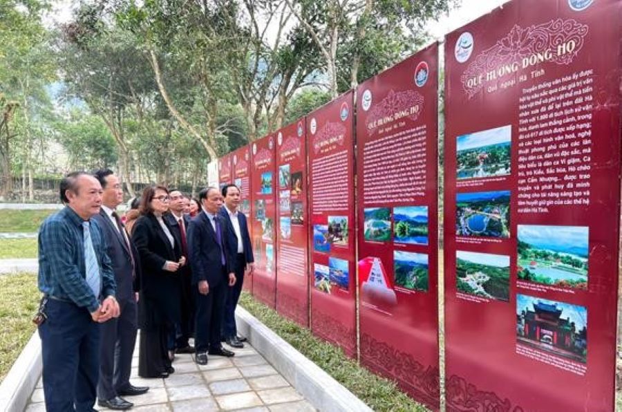 Trưng bày chuyên đề “Đại danh y Hải Thượng Lãn Ông Lê Hữu Trác - Cuộc đời và sự nghiệp”